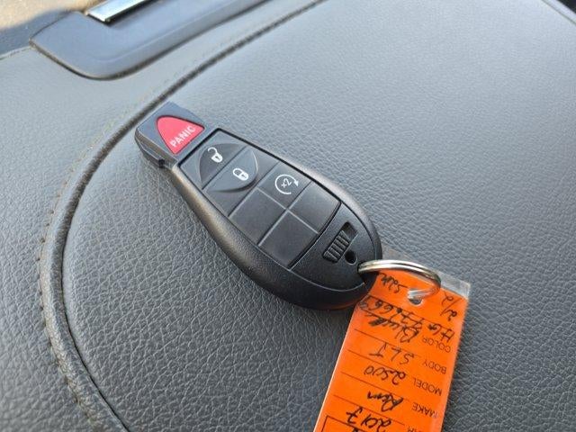 2017 RAM 2500 SLT 4x4 Crew Cab 6'4" Box