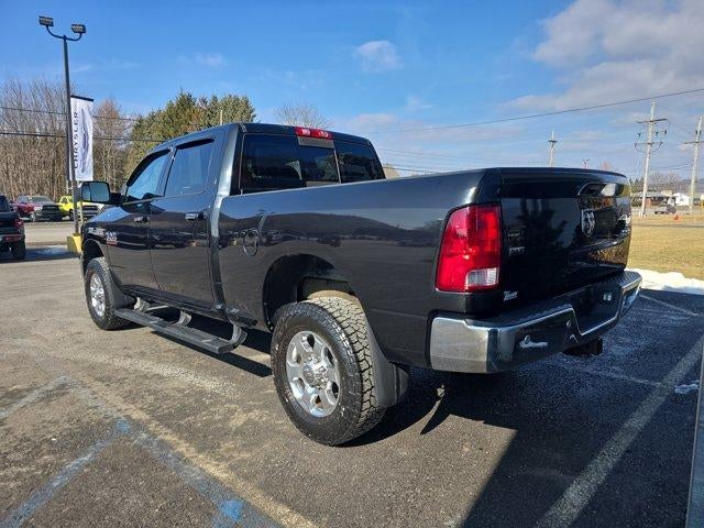 2017 RAM 2500 SLT 4x4 Crew Cab 6'4" Box