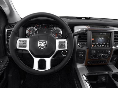 2014 RAM 2500 4WD Crew Cab 6.4 Ft Box SLT