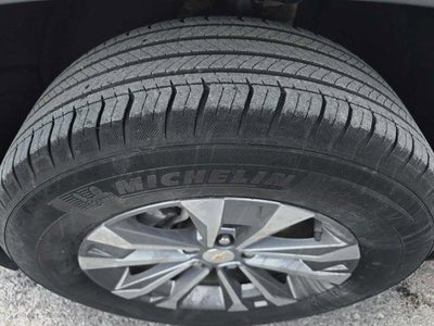 2025 Chevrolet Equinox AWD LT