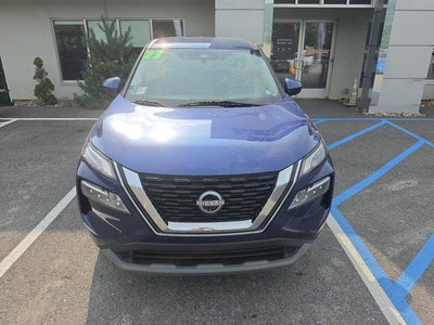 2023 Nissan Rogue FWD SV