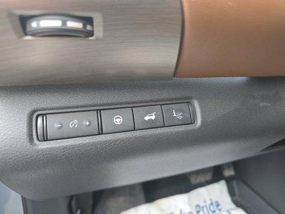 2023 Nissan Pathfinder Platinum 4WD