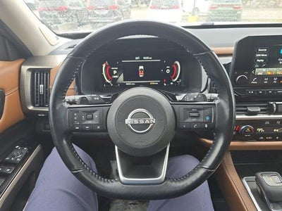 2023 Nissan Pathfinder Platinum 4WD