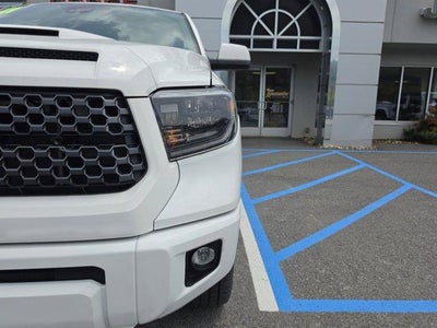 2021 Toyota Tundra 4WD 4WD SR5 CrewMax 5.5' Bed 5.7L (SE)