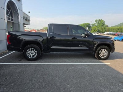 2023 Toyota Tundra 4WD 4WD SR5 CrewMax 5.5' Bed (SE)