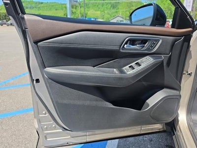 2021 Nissan Rogue AWD SL
