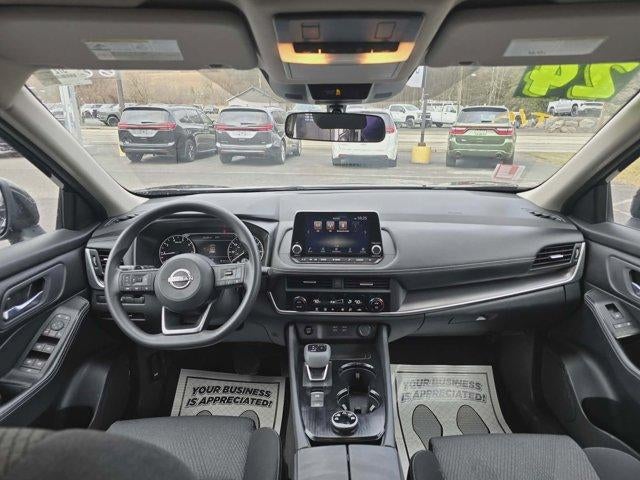 2024 Nissan Rogue AWD SV