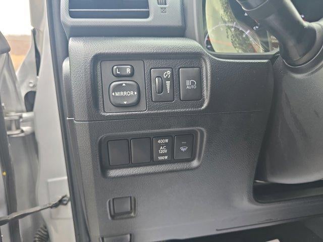 2024 Toyota 4Runner TRD Off Road 4WD (Natl)