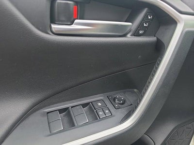 2019 Toyota RAV4 Limited AWD (GS)