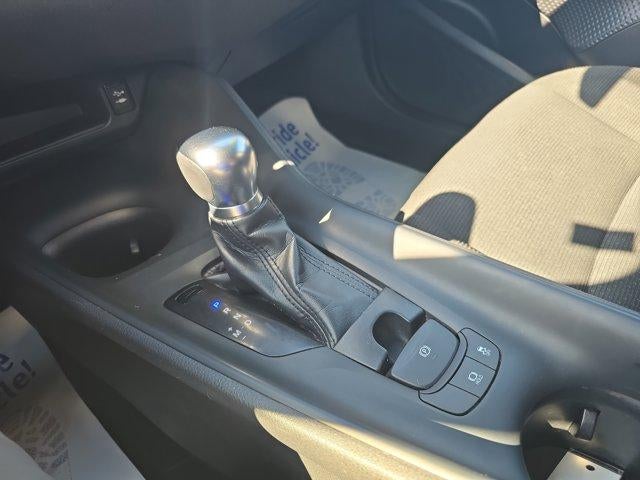 2018 Toyota C-HR XLE Premium FWD (Natl)