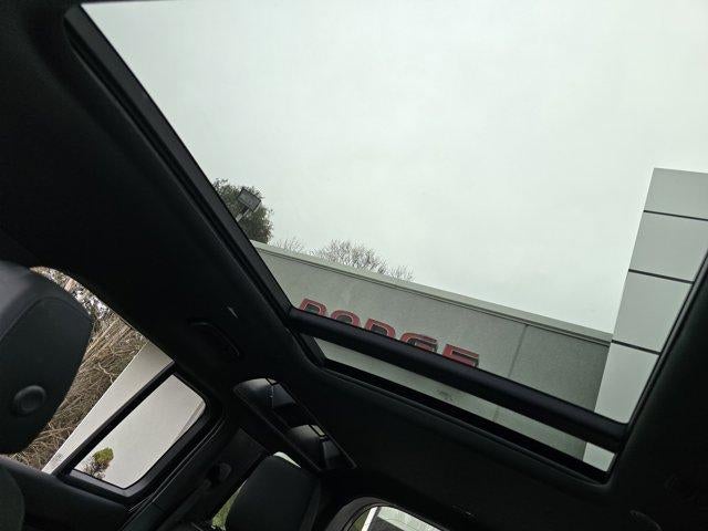 2025 Land Rover Defender 110 P300 S