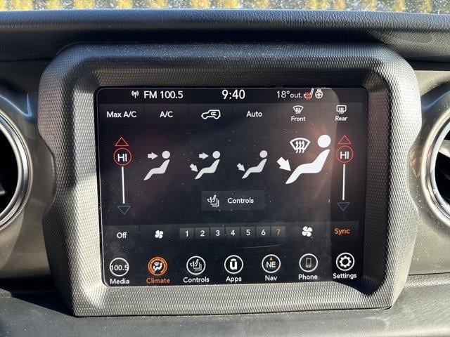 2022 Jeep Wrangler Unlimited Sahara 4x4