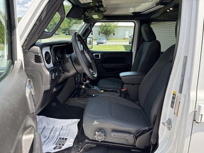 2025 Jeep Wrangler Willys 4 Door 4x4