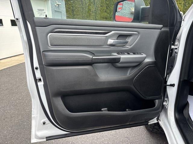 2022 RAM 1500 Big Horn 4x4 Crew Cab 5'7" Box