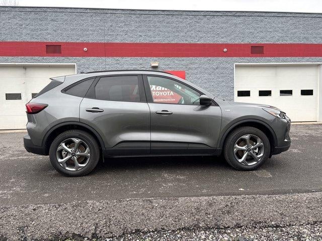 2025 Ford Escape ST-Line AWD
