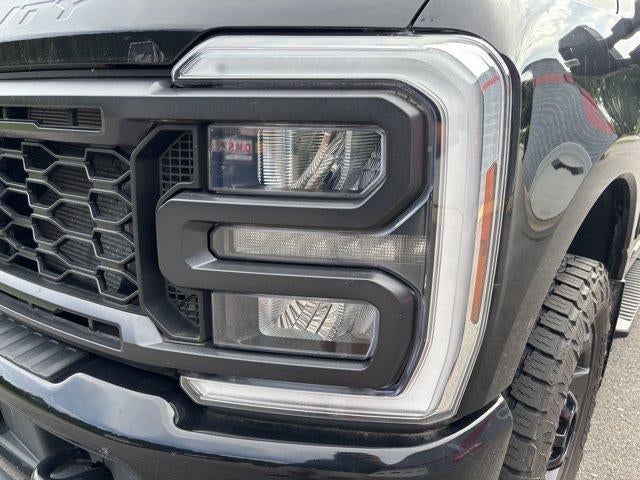 2024 Ford Super Duty F-250 SRW LARIAT 4WD Crew Cab 6.75' Box