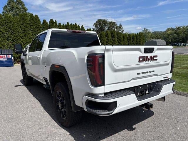 2025 GMC Sierra 2500 HD Crew Cab Standard Box 4-Wheel Drive AT4