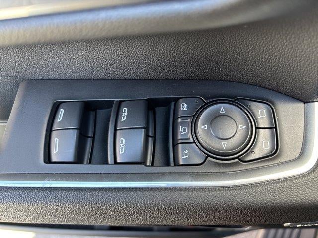 2026 GMC Sierra 2500 HD Crew Cab Standard Box 4-Wheel Drive SLT