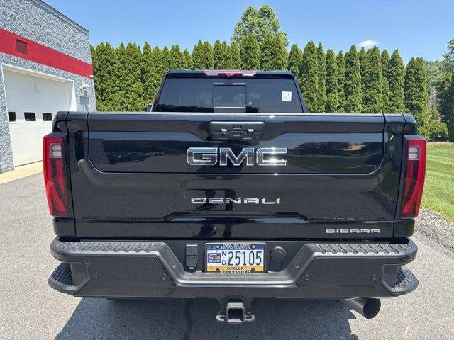 2025 GMC Sierra 3500HD Crew Cab Standard Box 4-Wheel Drive Denali Ultimate
