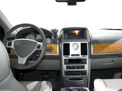 2010 Chrysler Town & Country 4dr Wgn Limited *Ltd Avail*