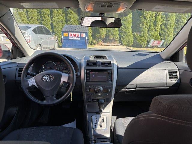 2013 Toyota Corolla 4dr Sdn Auto S (Natl)