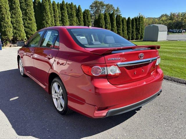 2013 Toyota Corolla 4dr Sdn Auto S (Natl)