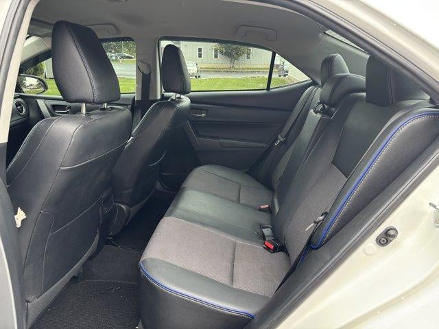 2018 Toyota Corolla SE CVT (Natl)