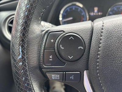 2018 Toyota Corolla SE CVT (Natl)
