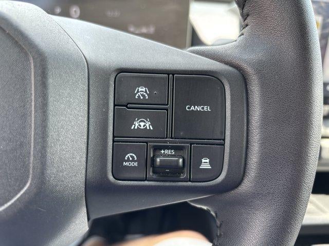 2026 Toyota RAV4 XLE Premium AWD (Natl)