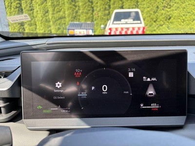 2026 Toyota RAV4 LE AWD (Natl)