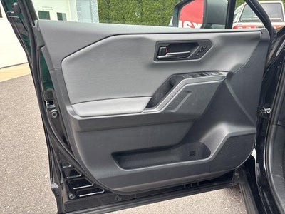 2026 Toyota RAV4 XSE AWD (Natl)