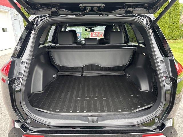 2026 Toyota RAV4 XSE AWD (Natl)