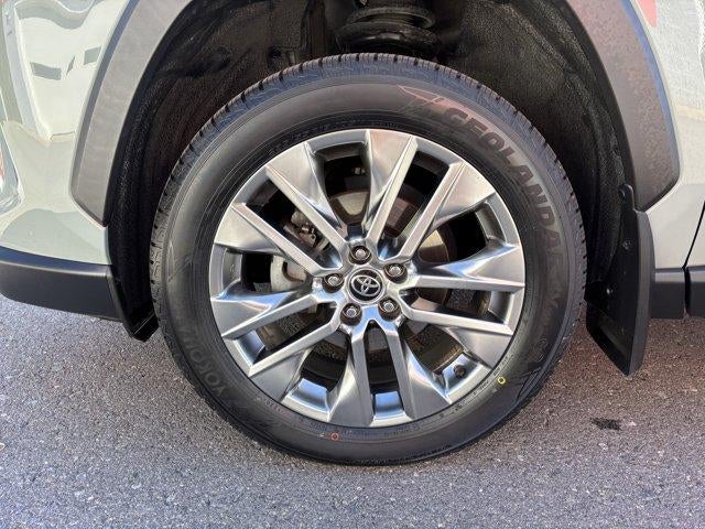 2021 Toyota RAV4 XLE Premium AWD (Natl)