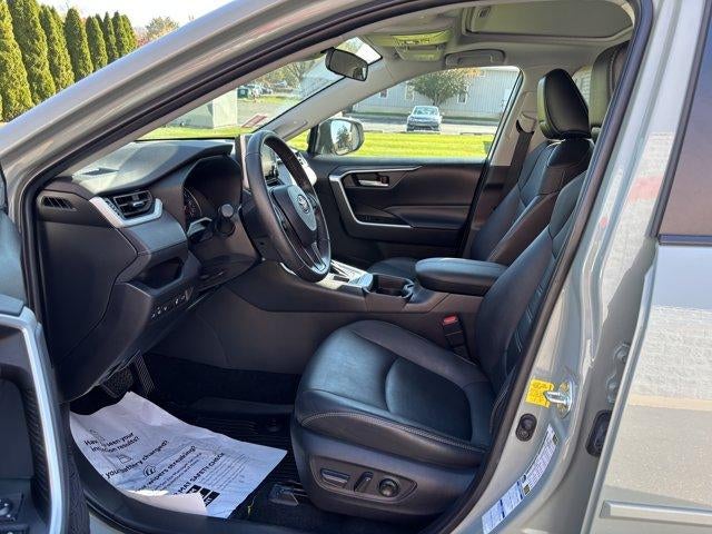 2021 Toyota RAV4 XLE Premium AWD (Natl)