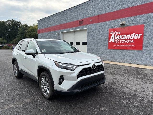 2023 Toyota RAV4 XLE Premium AWD (Natl)