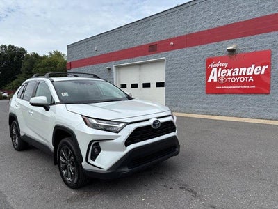 2024 Toyota RAV4 Hybrid XLE Premium AWD (Natl)