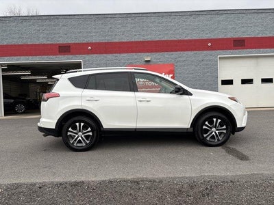 2016 Toyota RAV4 AWD 4dr LE (Natl)