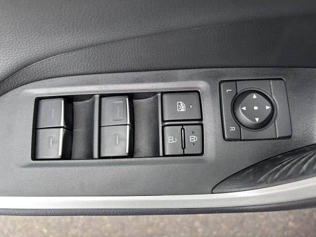 2024 Toyota RAV4 Hybrid XSE AWD (Natl)