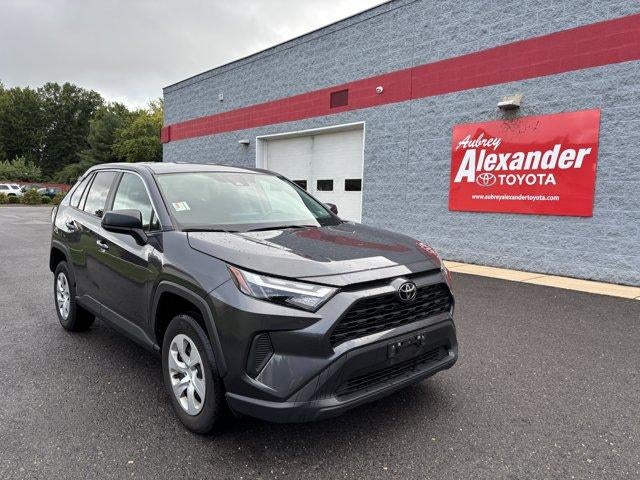 2025 Toyota RAV4 LE AWD (Natl)