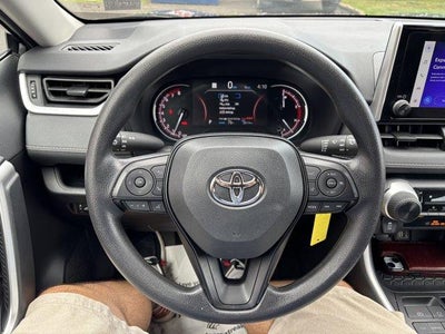 2025 Toyota RAV4 LE AWD (Natl)
