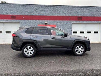 2025 Toyota RAV4 LE AWD (Natl)