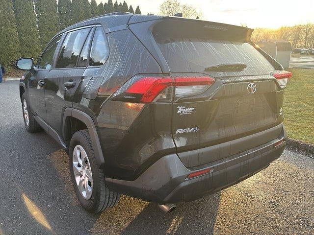 2019 Toyota RAV4 LE AWD (Natl)