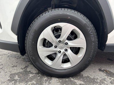 2025 Toyota RAV4 LE AWD (Natl)