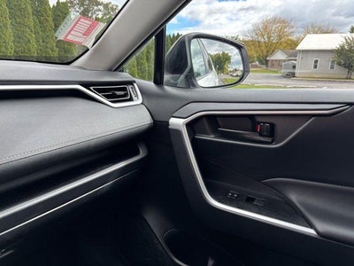 2025 Toyota RAV4 LE AWD (Natl)