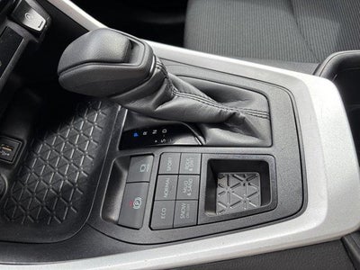2025 Toyota RAV4 LE AWD (Natl)