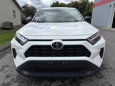 2025 Toyota RAV4 LE AWD (Natl)