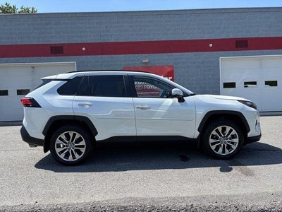2025 Toyota RAV4 Limited AWD (GS)