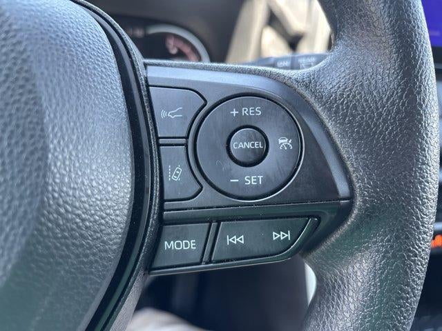 2025 Toyota RAV4 XLE AWD (Natl)