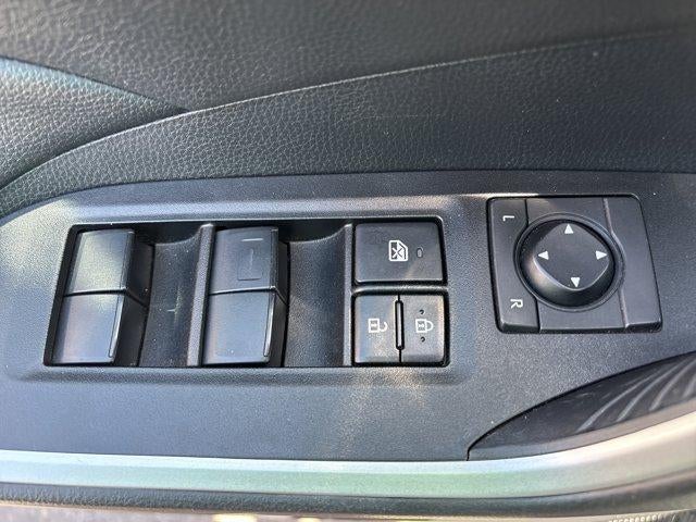 2020 Toyota RAV4 XLE AWD (Natl)