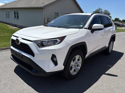 2020 Toyota RAV4 XLE AWD (Natl)